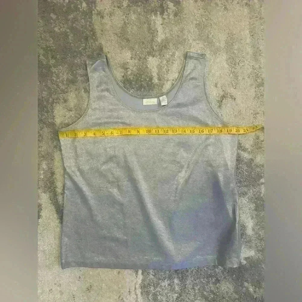 Women’s Silver Chico’s Sleeveless Blouse - Picture 5 of 6
